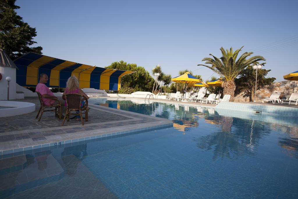 Azolimnos Bay Aparthotel Exterior foto
